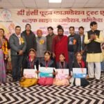 श्री हंसी पूरन फाउंडेशन ट्रस्ट द्वारा विवेकानंद जयंती के उपलक्ष्य में बौद्धिक गोष्ठी एवं युवा दिवस पर प्रतिभावान बच्चों को सम्मानित किया