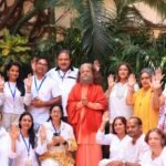 आयुर्वेद दिवस पर परमार्थ निकेतन में विदेशी साधकों ने सीखा योग, वेदांत और आयुर्वेद