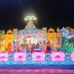 मुनिकीरेती में श्रीरामलीला के चतुर्थ दिवस पर हुआ भावपूर्ण मंचन, राजतिलक की घोषणा से वनवास तक की लीला ने दर्शकों को किया भावविभोर
