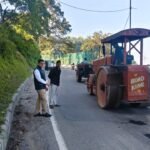 जनपद टिहरी में सड़कों को गड्ढामुक्त करने का अभियान तेज, एडीएम ने किया स्थलीय निरीक्षण